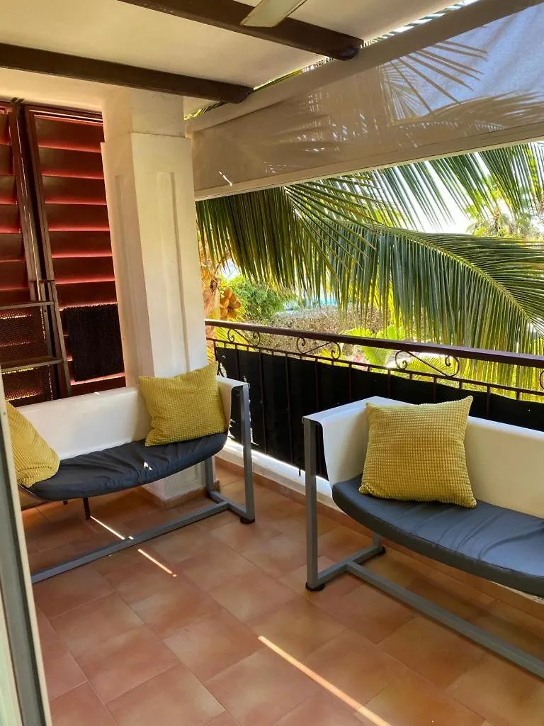 Tranquil 3 Bedroom Apartment - Pool & Private Beach Access Punta Cana