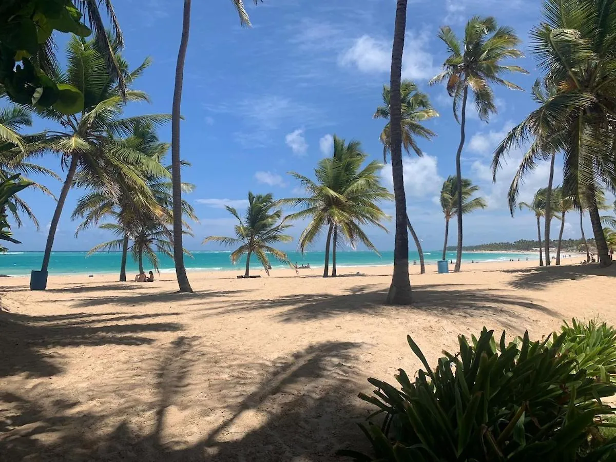 Tranquil 3 Bedroom Apartment - Pool & Private Beach Access Punta Cana